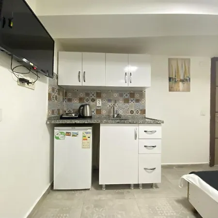 Comfortable And Central Studio Flat In Beyoglu Apartment *
